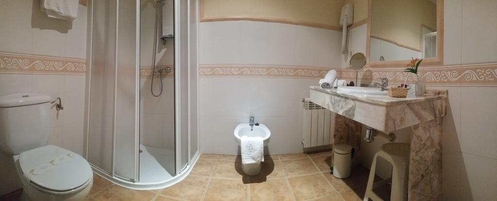 Hostal Rural La Casa Verde Челес Экстерьер фото